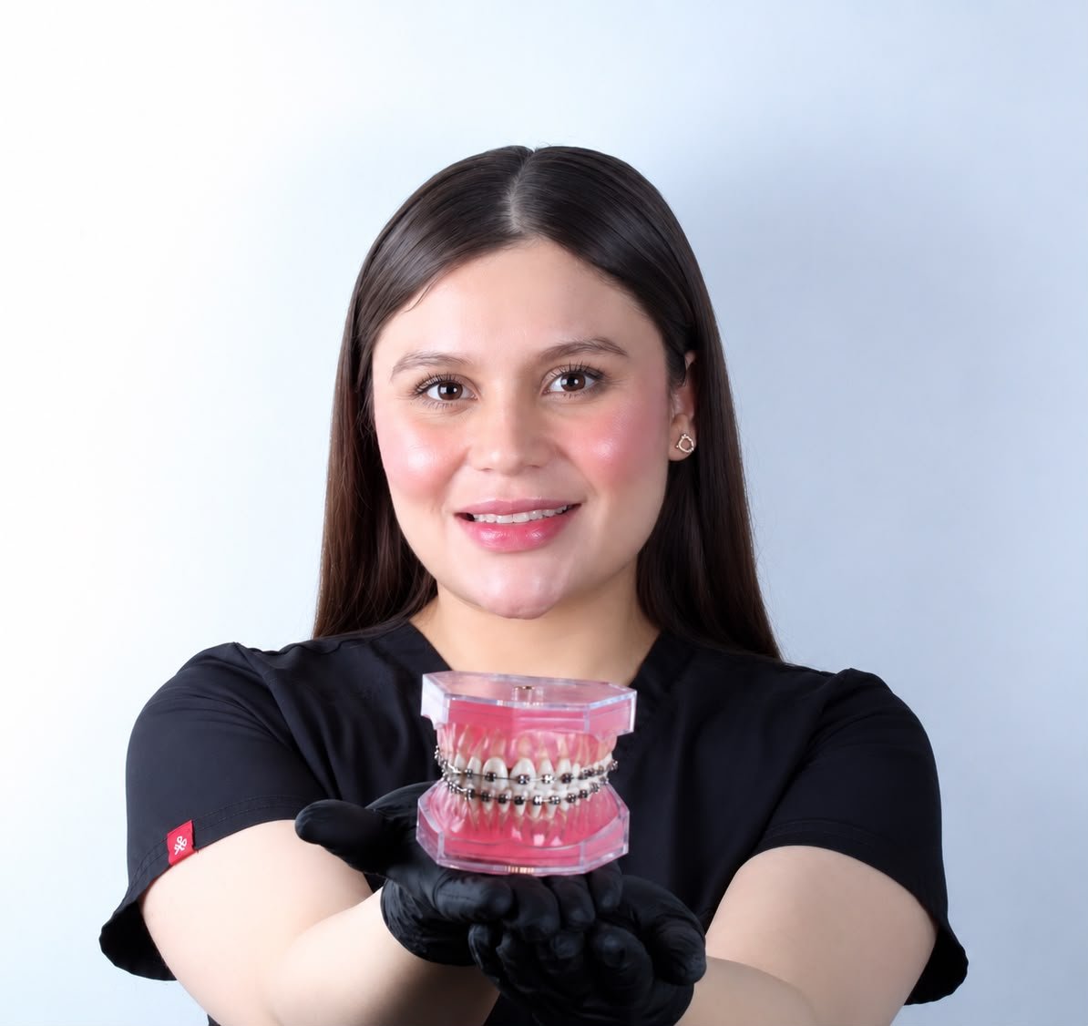 Dra. Fernanda Nevárez C.D.E.O.